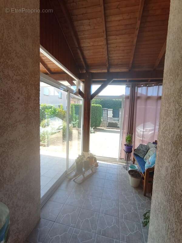 Maison à BELLEVILLE