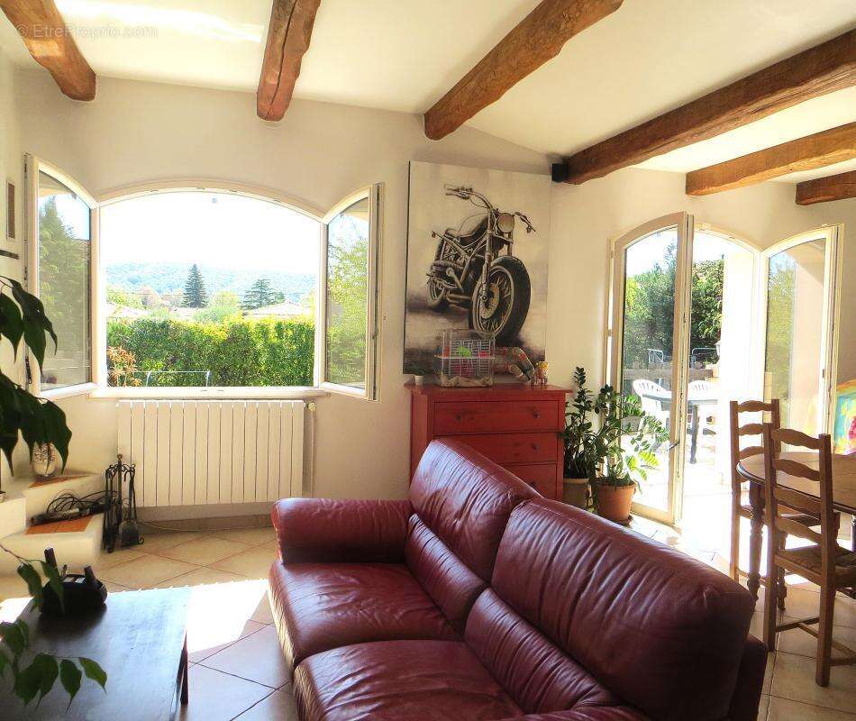 Maison à SAINT-MARTIN-DE-VALGALGUES