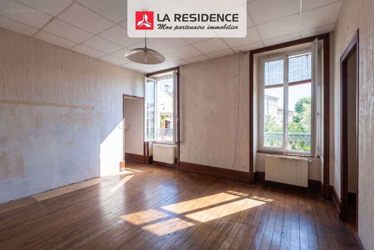 Appartement 58 m² à Tournon-Sur-Rhone  - photo 3