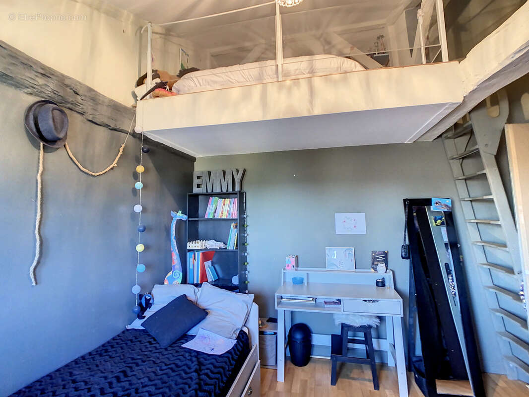 Maison à VILLEFRANCHE-SUR-SAONE