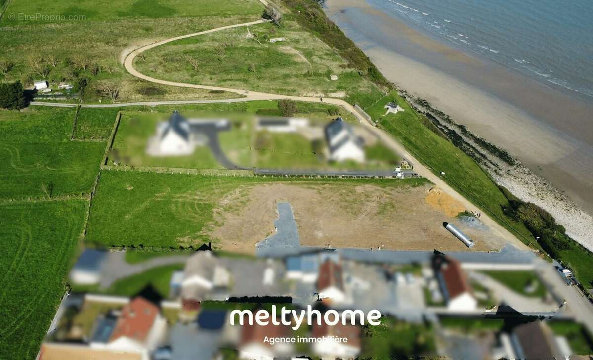 Terrain à ARROMANCHES-LES-BAINS