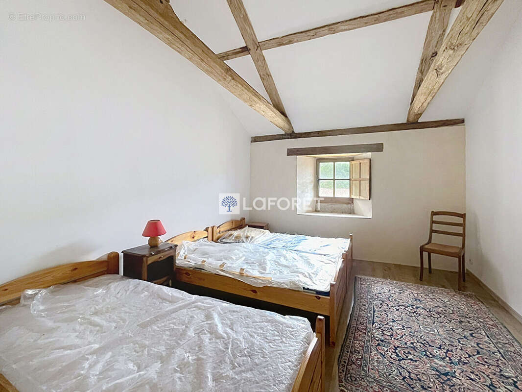 logis dépendances parcSecondigny 10 pièce(s) m2 - photo 14