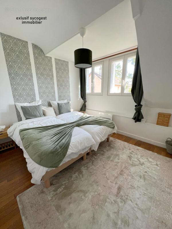 Maison à NOISY-LE-SEC