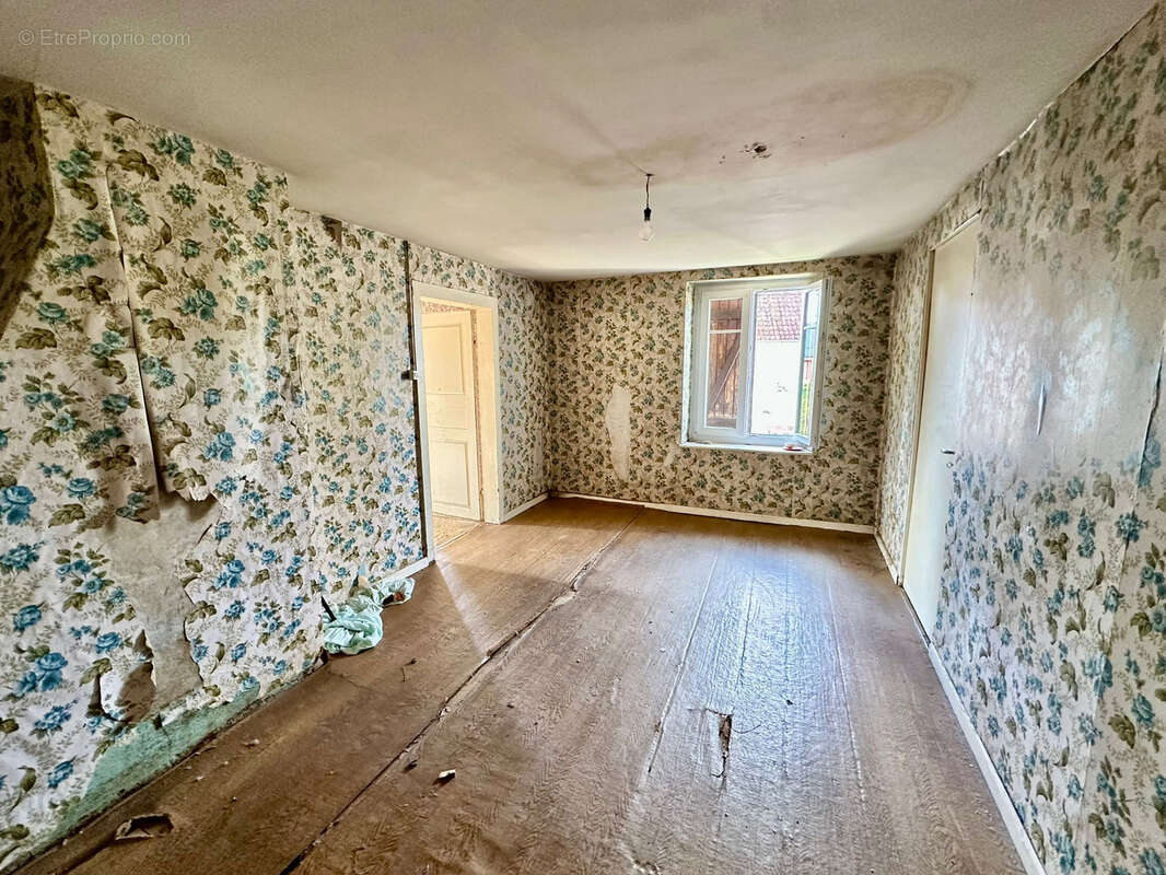 Maison à LA VERGENNE