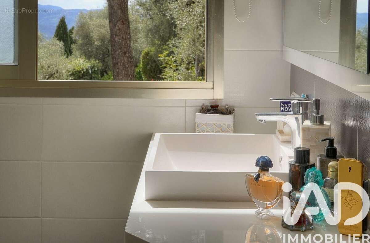 Photo 3 - Appartement à GRASSE