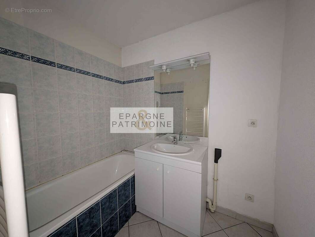 n°1 - Appartement à VILLEURBANNE