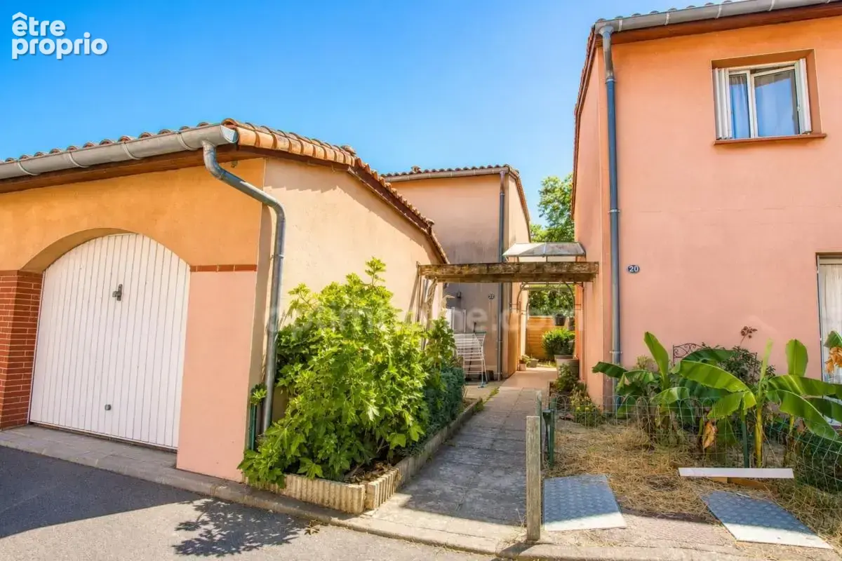 Toulouse lalande – maison t4 rénovée de 84,45 m2 – jardin – garage – parking privatif – environnement calme / impasse - photo 3