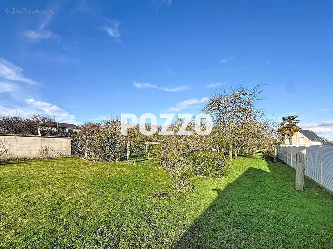 Maison à LONGUEVILLE