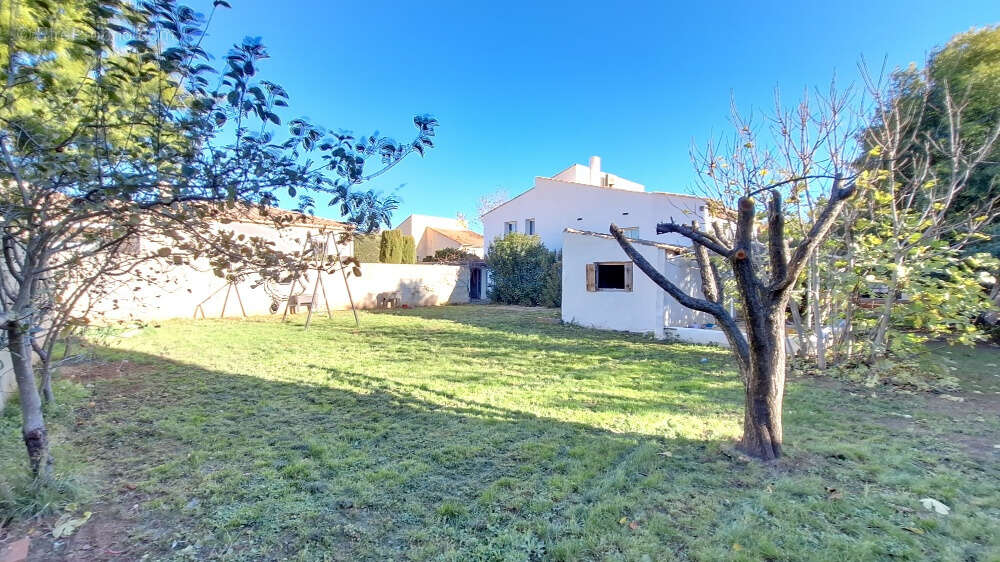 Maison à MARGUERITTES