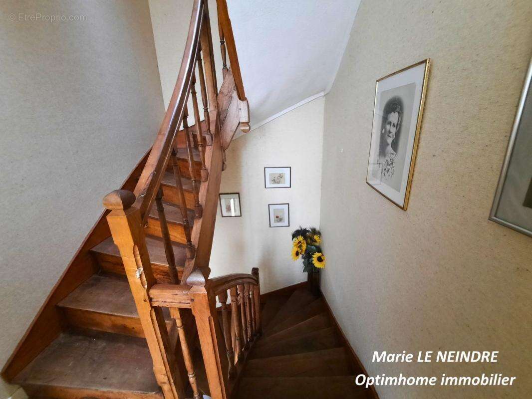 Ensemble Immobilier d'Exception – 3 Maisons & Jardin à Plussulien (22320) - photo 12