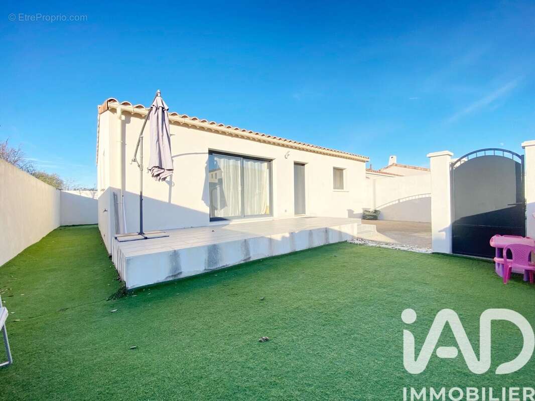 Photo 3 - Maison à SORGUES