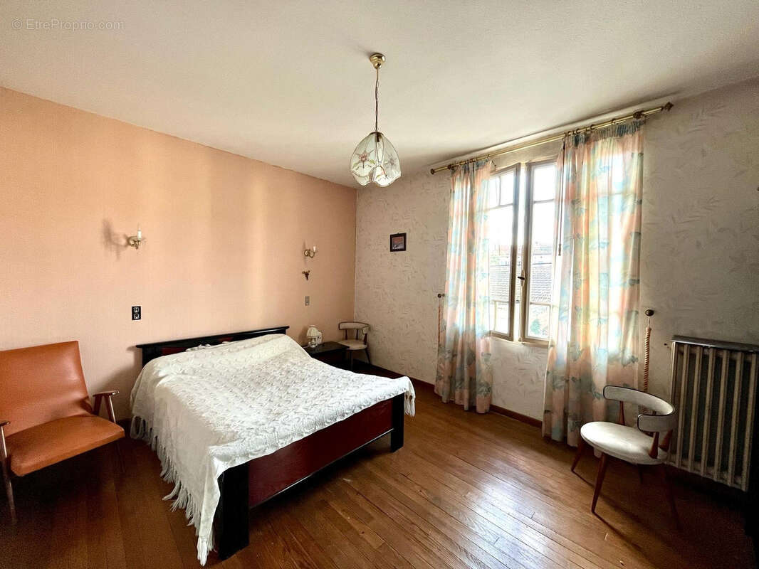 Maison à VILLEMUR-SUR-TARN