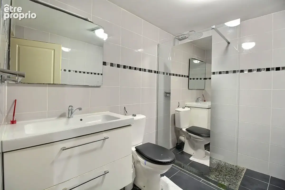 Quartier PLATEAU - Maison 5 pièces 82m²+ Appartement 3 pièces 33m² - photo 9