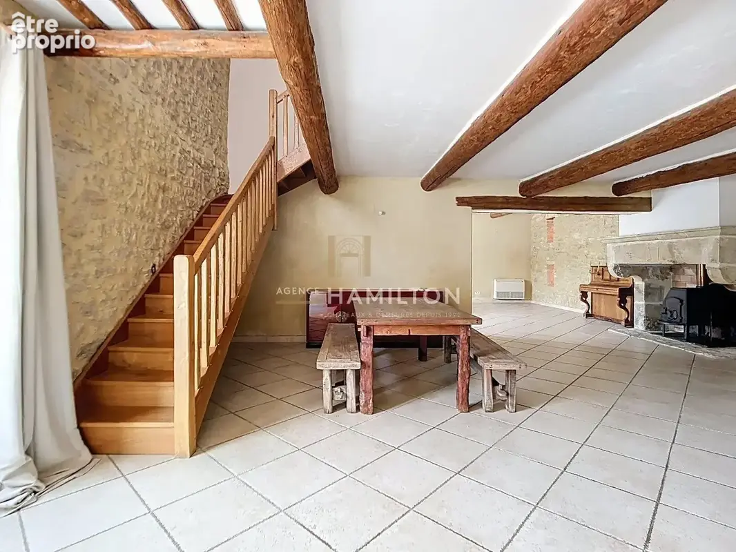 Authentique mas provençal en pierre avec dépendences, 2ha de terrain et piscine - photo 17