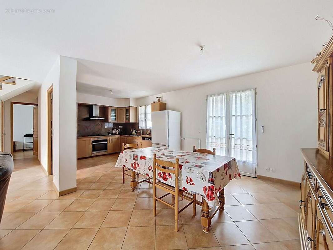 Maison a vendre 5 pièces - photo 5