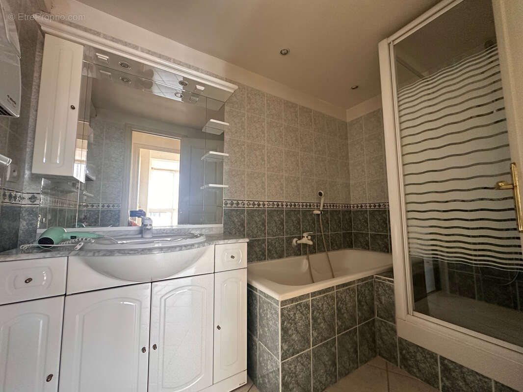 Appartement à HYERES