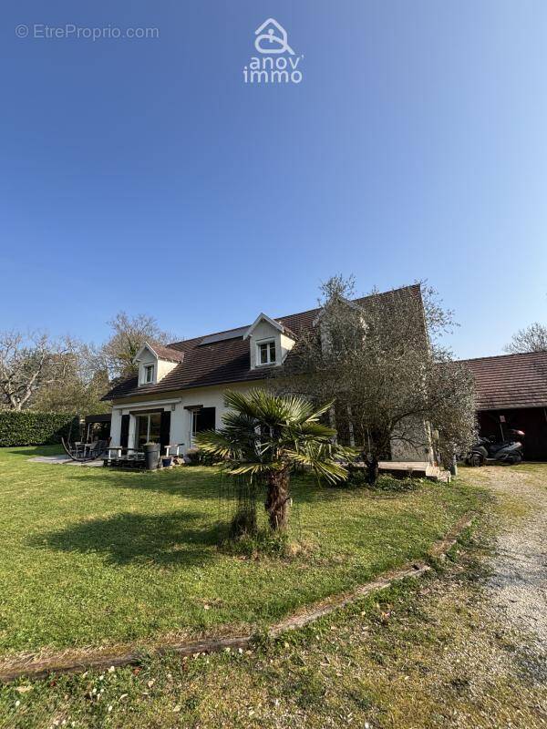 Maison à POITIERS