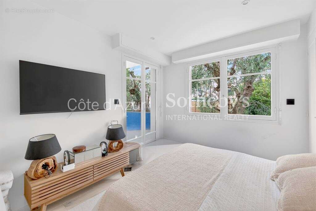 Appartement à LE CANNET