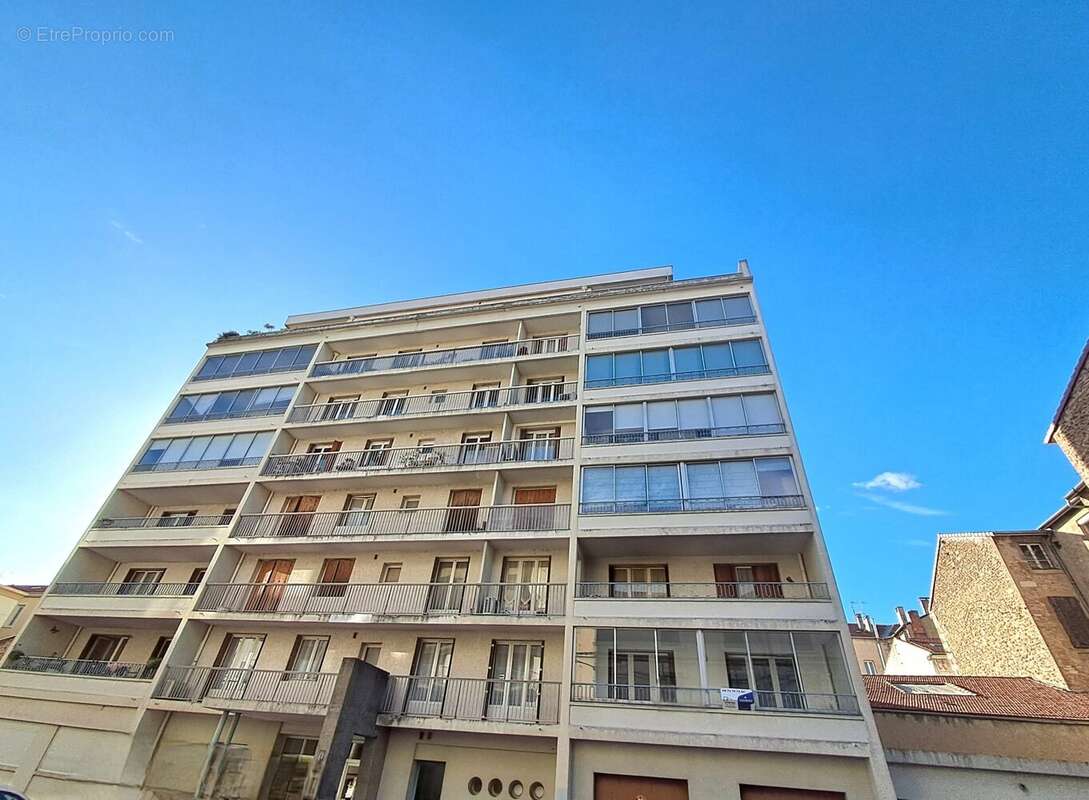 Appartement à ROMANS-SUR-ISERE