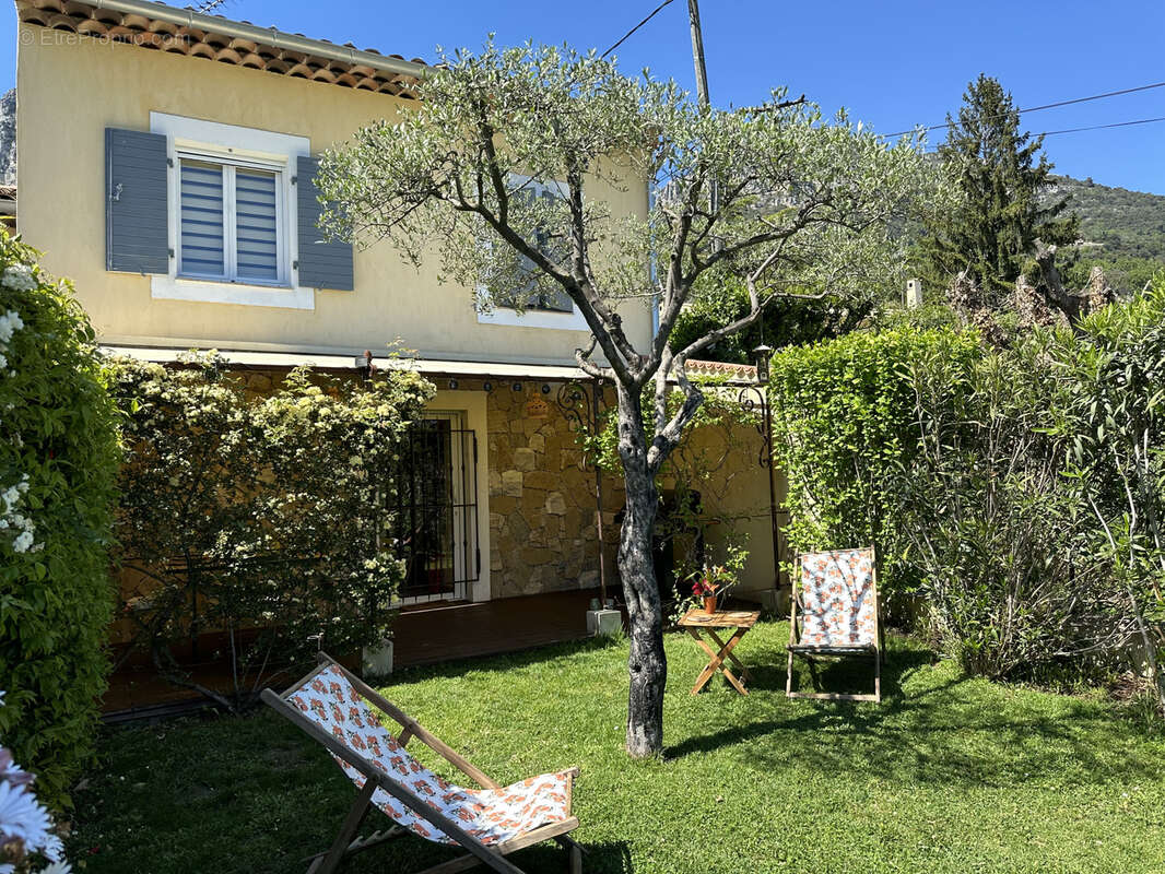 Maison à SAINT-JEANNET