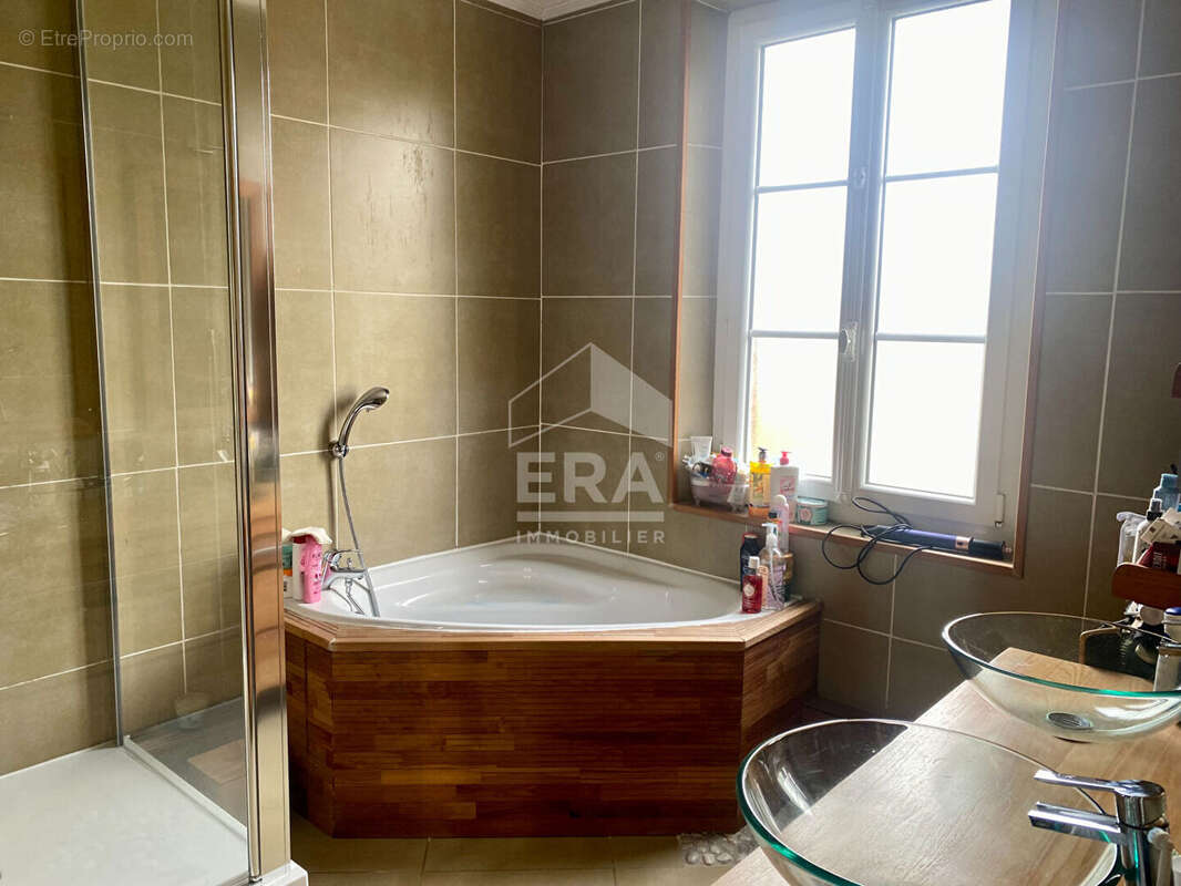 Maison à COURLON-SUR-YONNE