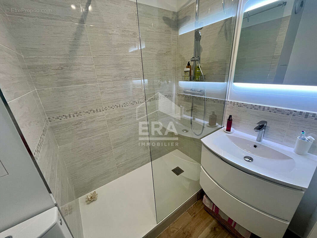 Appartement à VILLEPREUX