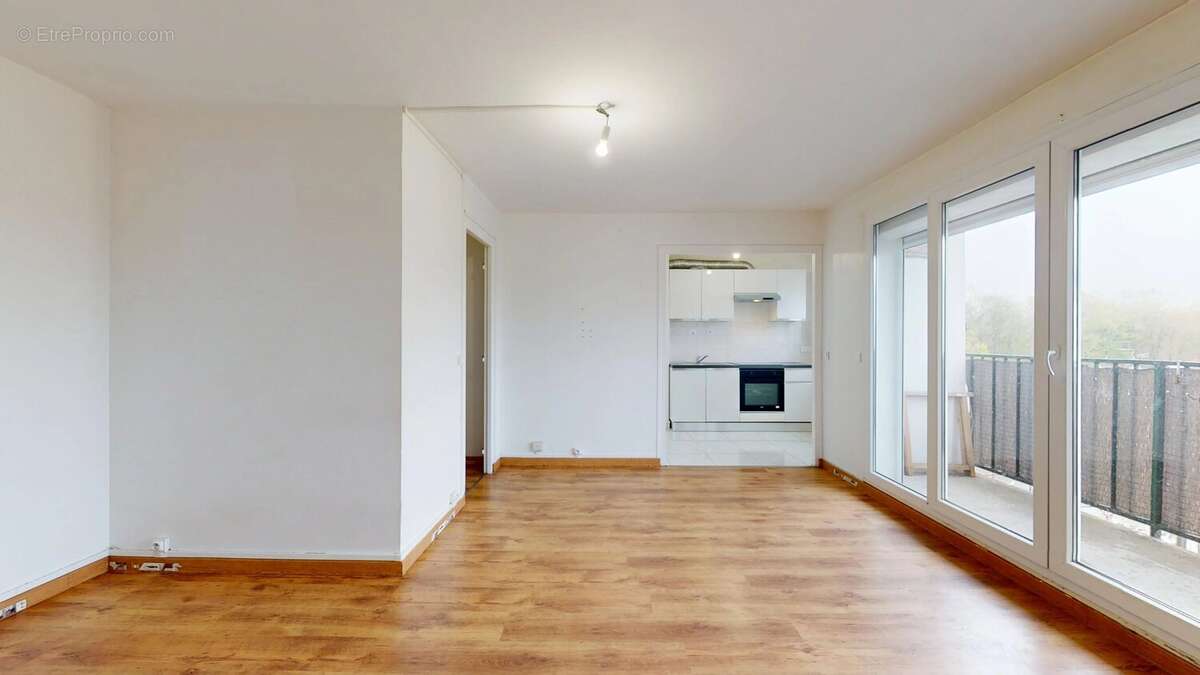 Appartement à LIVRY-GARGAN