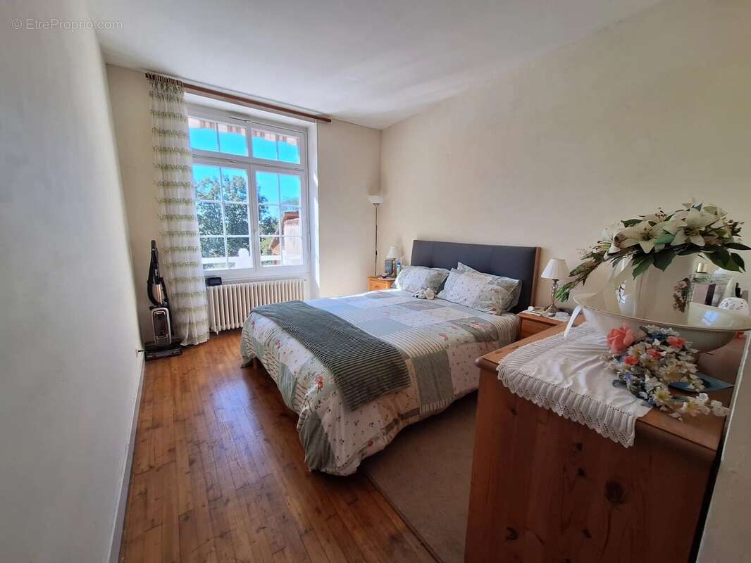 Maison à SAINT-CLAUD