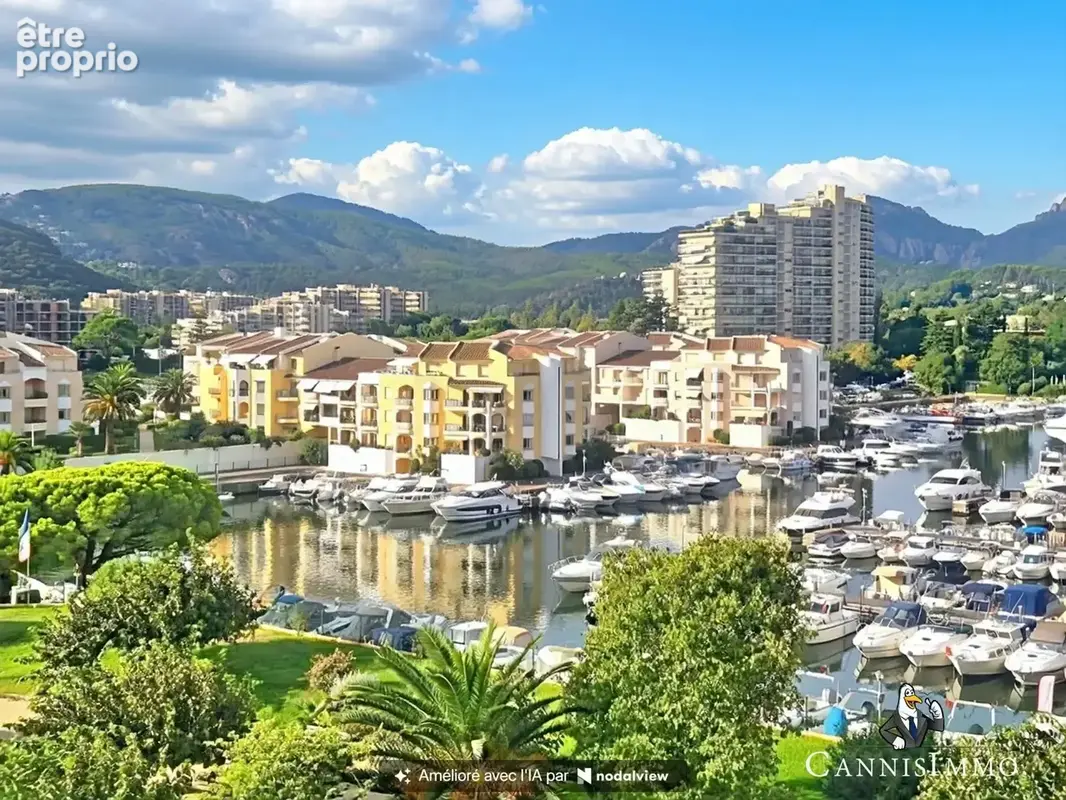 Photo Appartement à Mandelieu-La-Napoule au prix de 385 000€