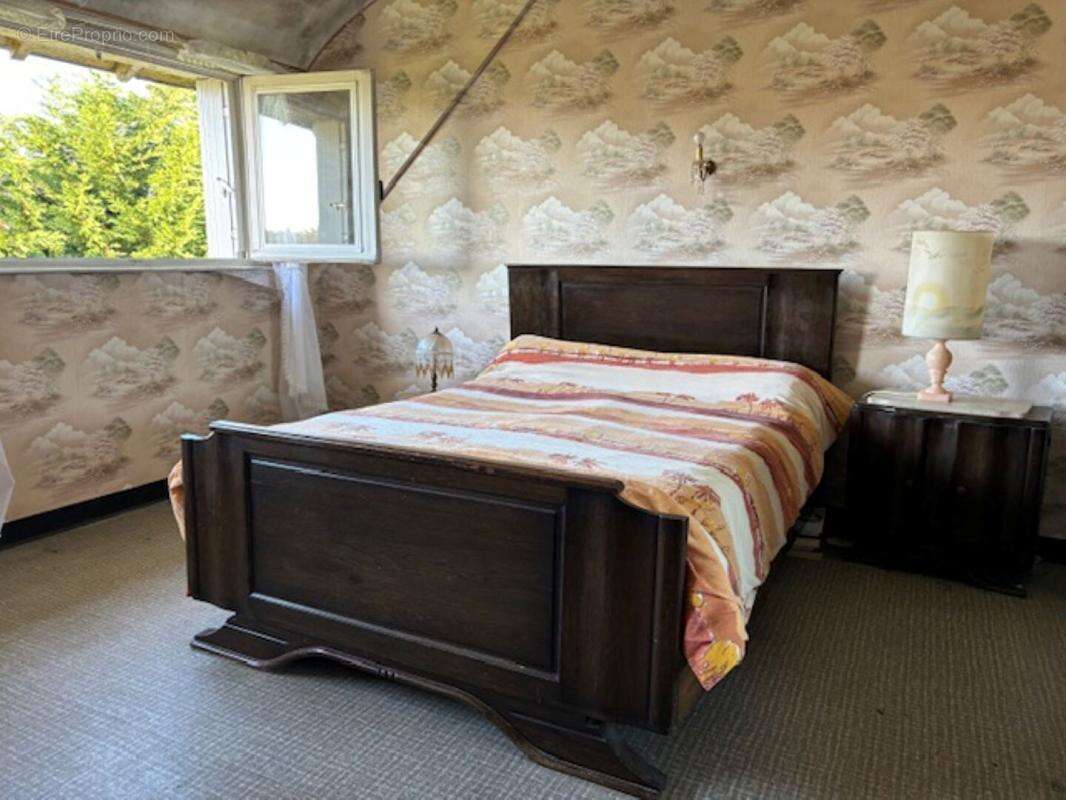 Maison de caractère à rénover -130m² Grand terrain Plomelin - photo 10