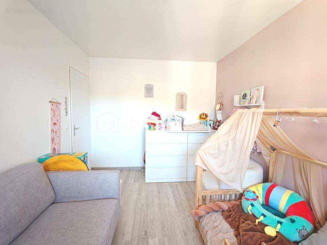 Maison de plain-pied de 2023, garage et jardin - photo 7