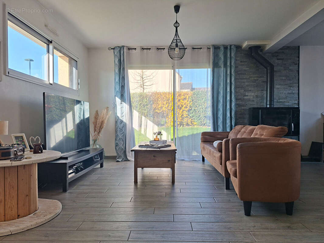 Maison à SAINTE-COLOMBE