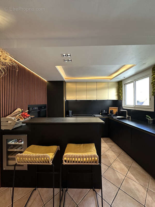 SAINT CYPRIEN. A vendre grande maison 170m2, 6 chambres, superbe terrasse de toit - photo 6