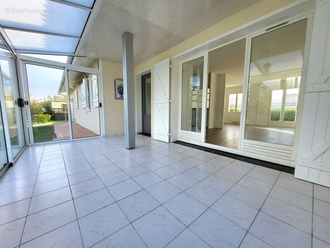 Maison à SAINT-ANDRE-DE-CUBZAC