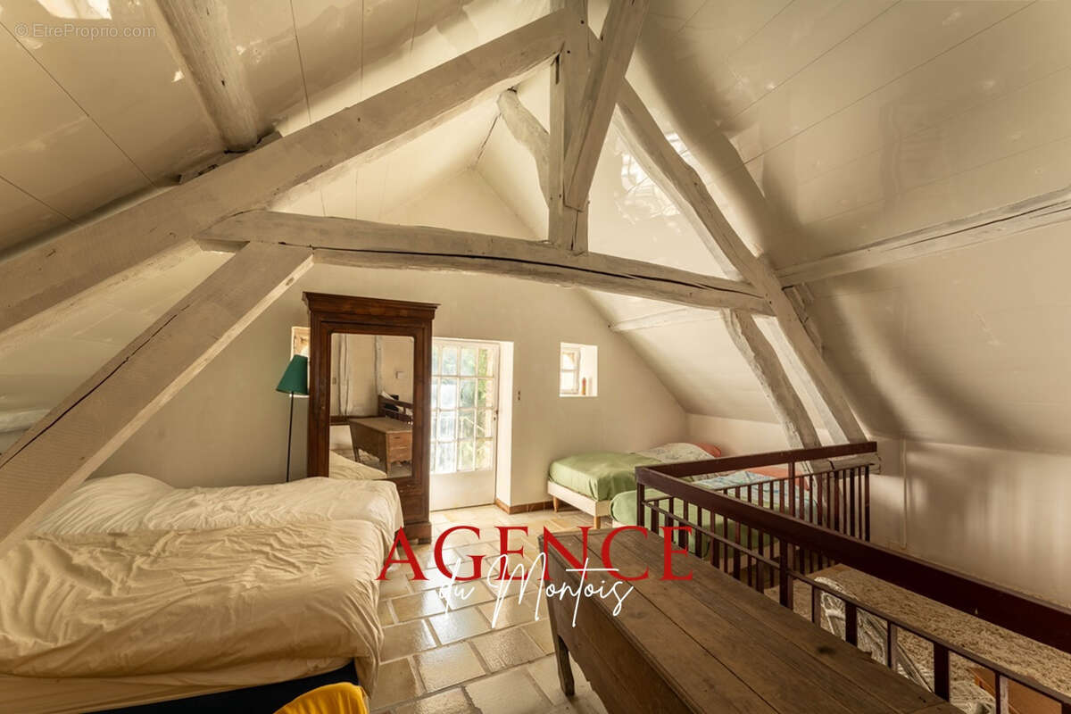 Maison à NOGENT-SUR-SEINE