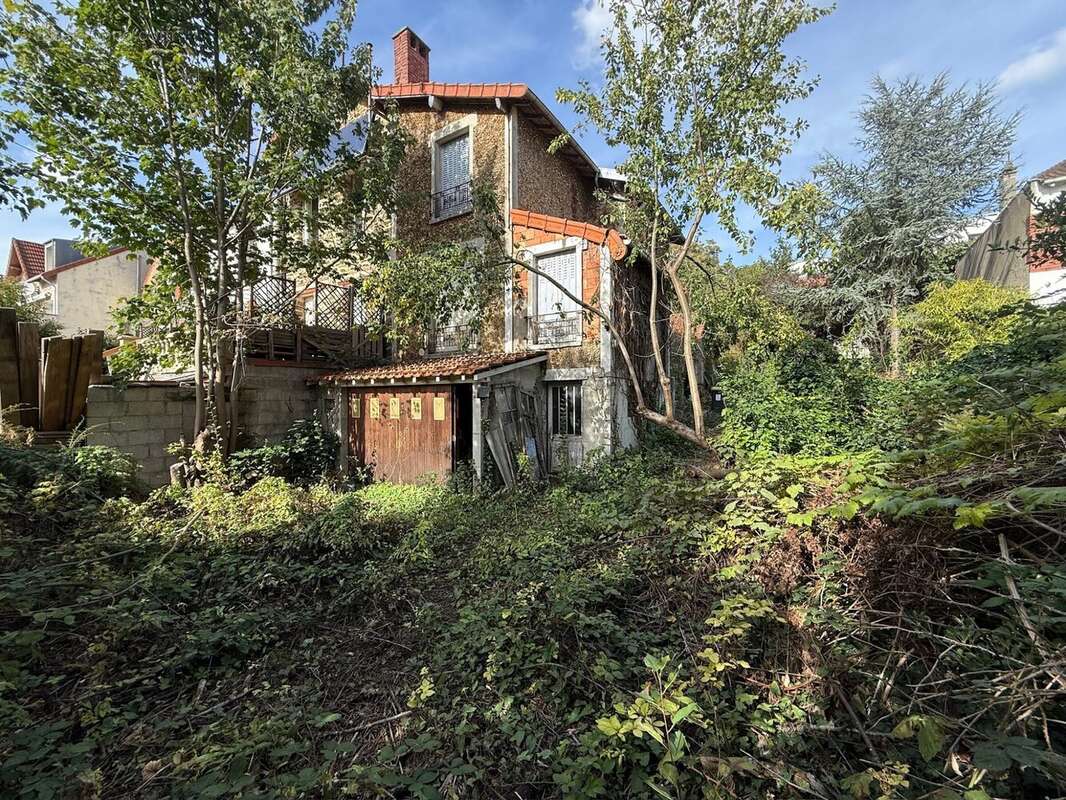 Maison à CHAMPIGNY-SUR-MARNE