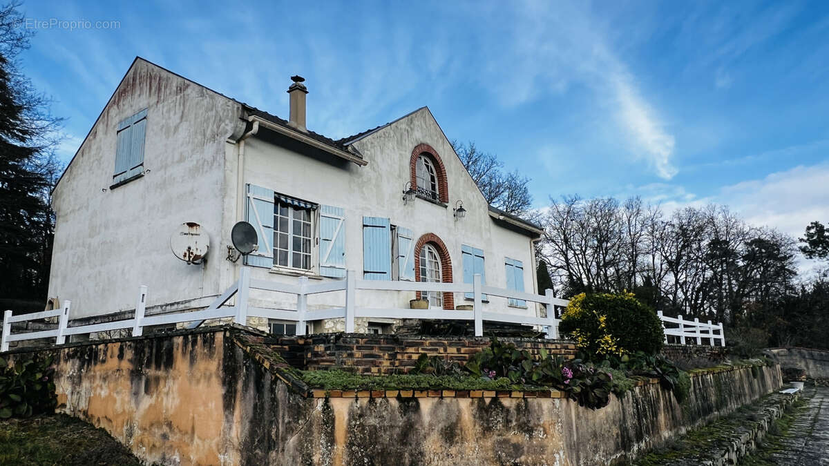 Maison à SOISY-SUR-ECOLE