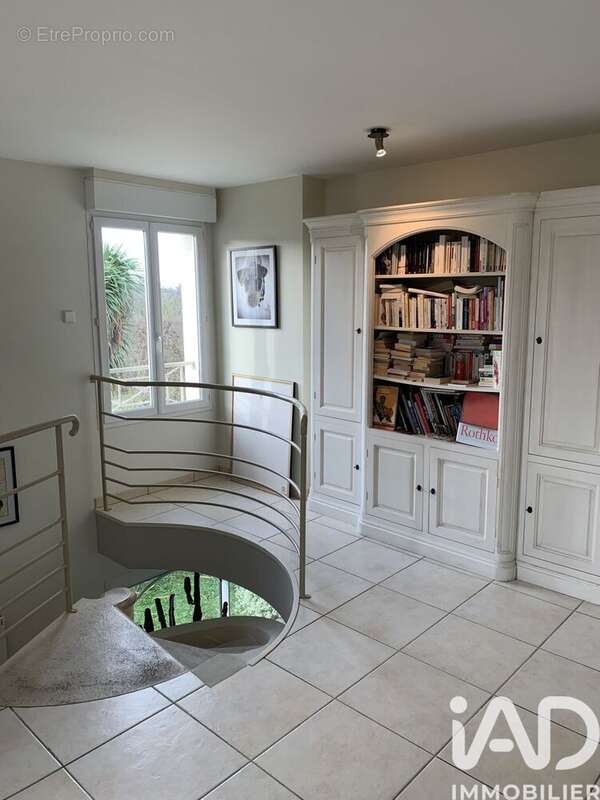 Photo 8 - Maison à FONTENAY-LE-FLEURY