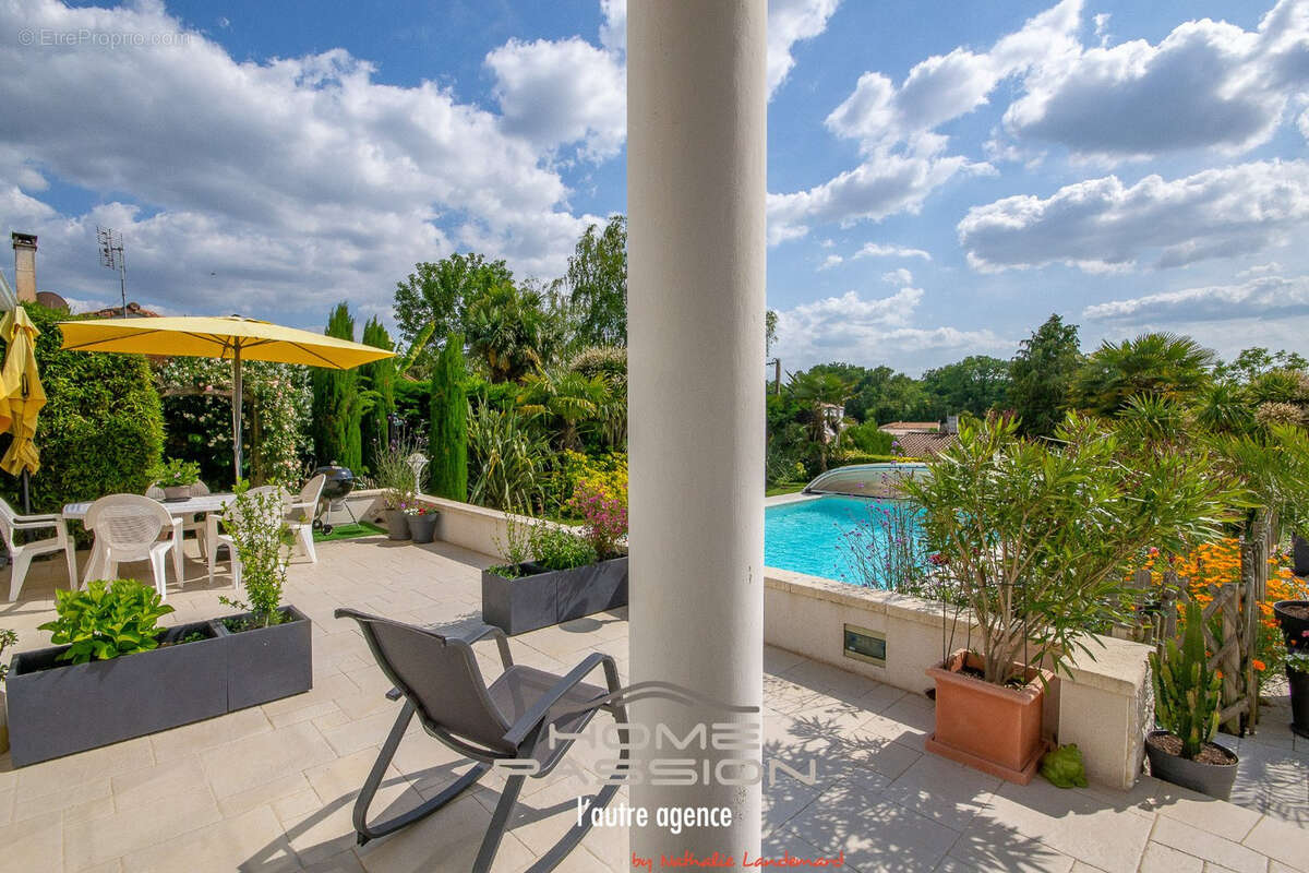 Breuillet - villa avec piscine et belle vue degagee - photo 8