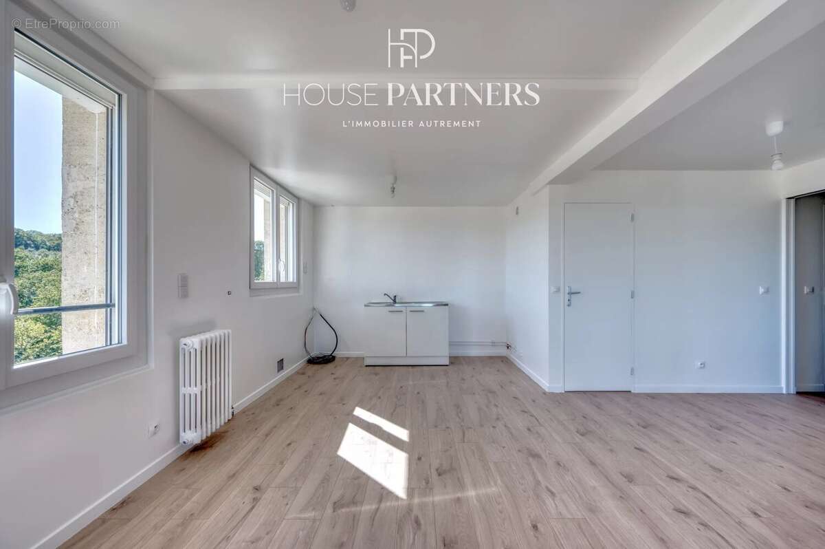 Appartement à BOUGIVAL