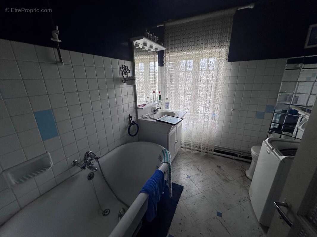 Maison à SAINT-RIVOAL