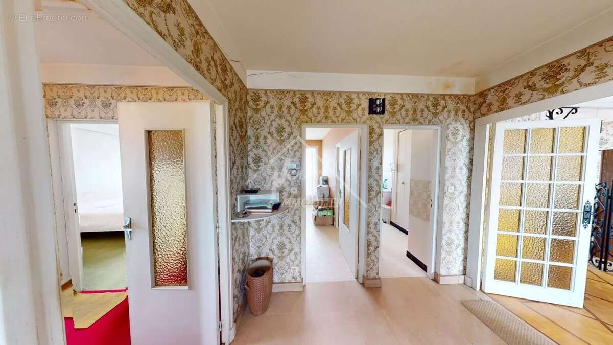 Maison à COMMENTRY