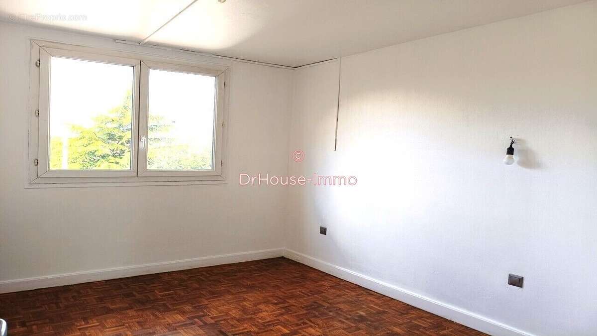 Appartement à BONDY