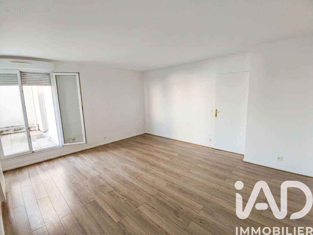 Photo 1 - Appartement à ARGENTEUIL