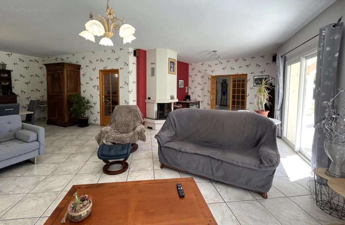 Maison à BECHERESSE