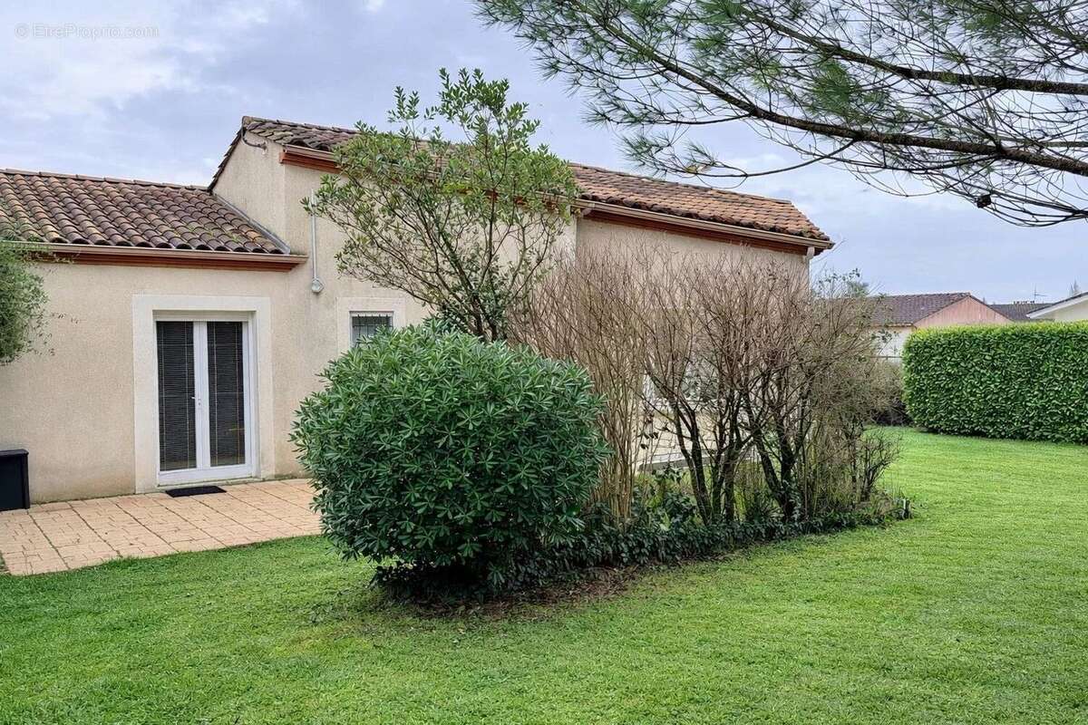 Maison à MONFLANQUIN