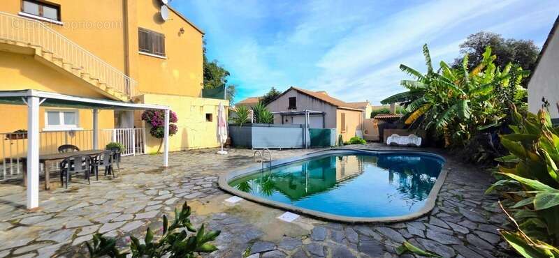 Maison à SANTA-LUCIA-DI-MORIANI