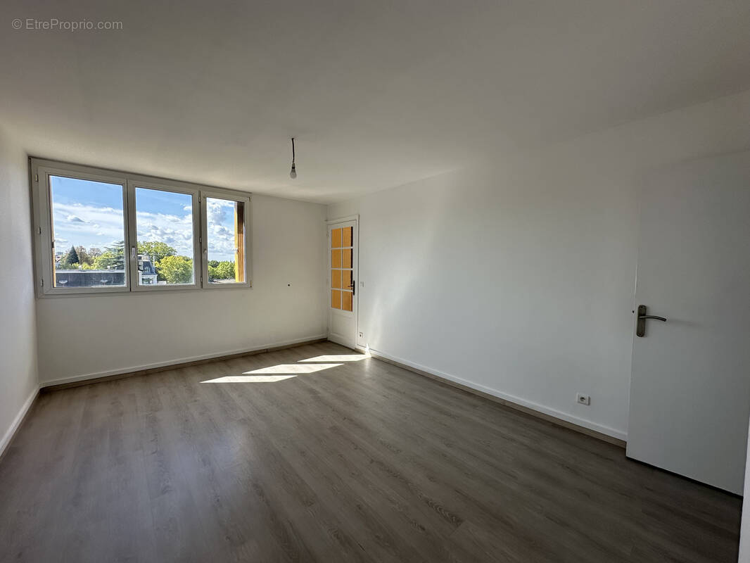 Appartement à BRY-SUR-MARNE