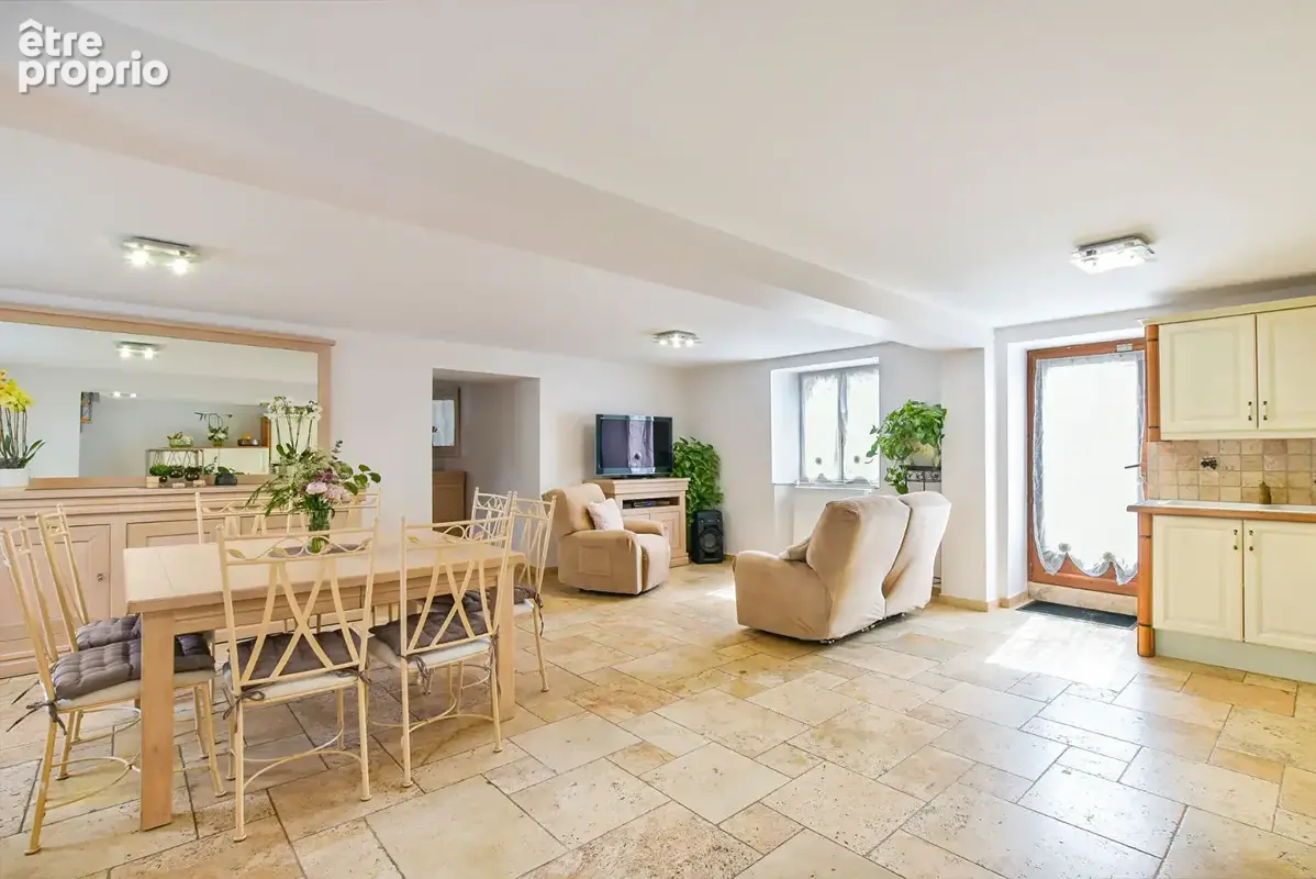 A vendre longère de caractère de 268 m² - photo 8