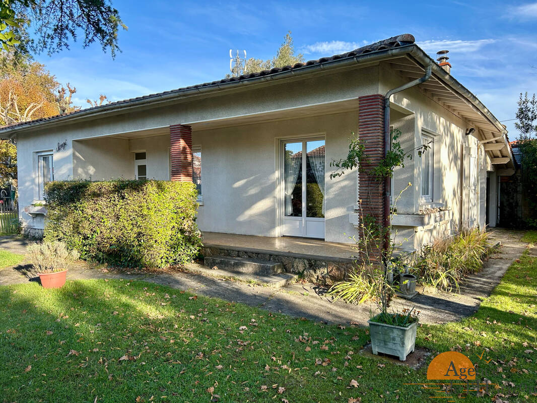Maison à ARES